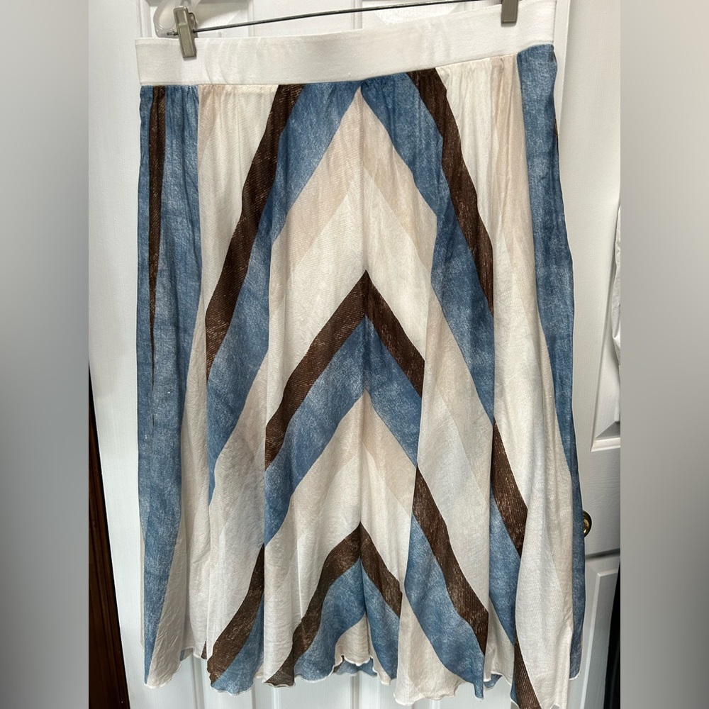 Chico's Full, Lined Skirt w Blue & Brown Chevron, sz3. Cotton/Silk shell. Soft!